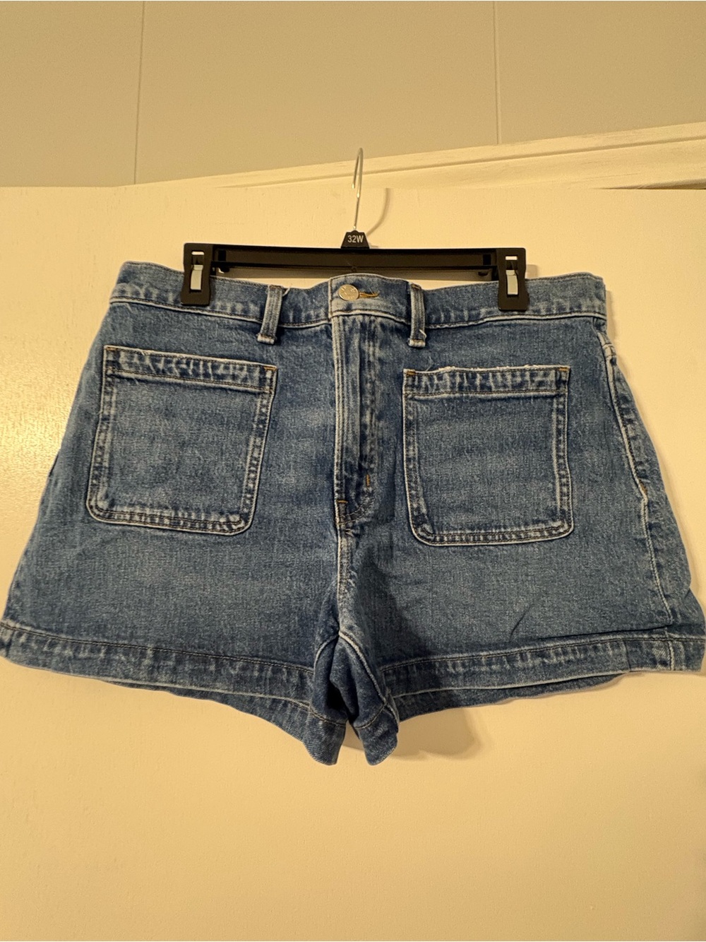 Madewell shorts, size 31